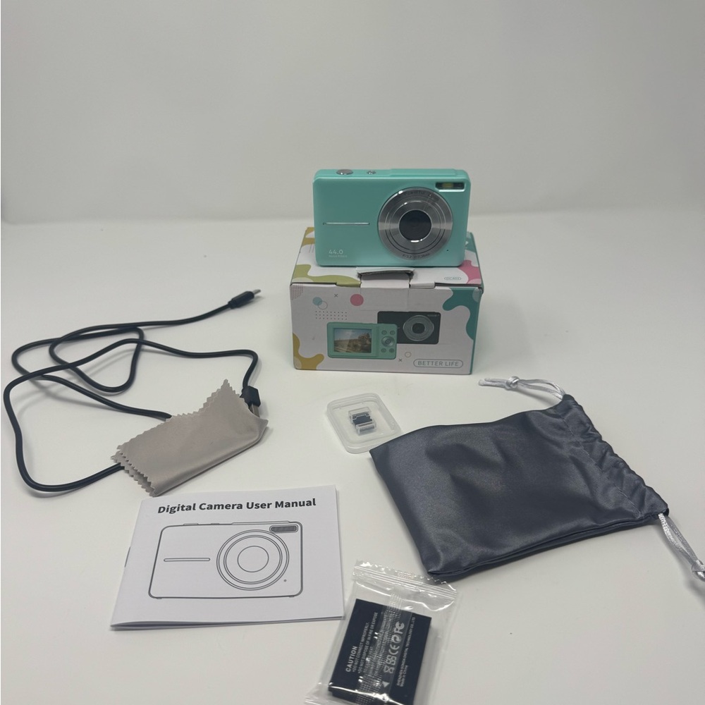 Green Digital Camera Compact Design with Accessories
